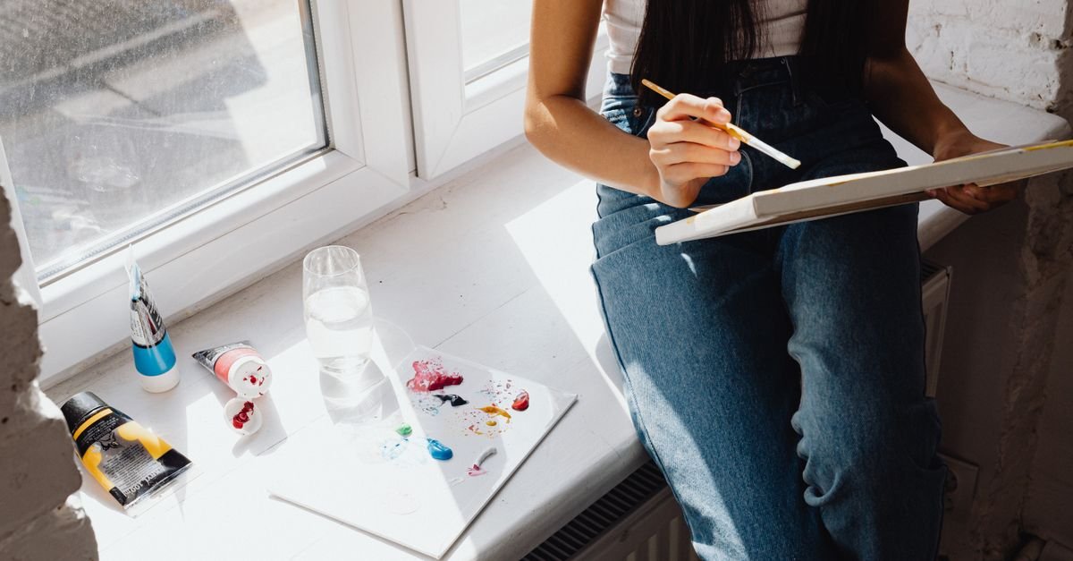 Why Art Therapy Can Work Better Than Talk Therapy for Teens